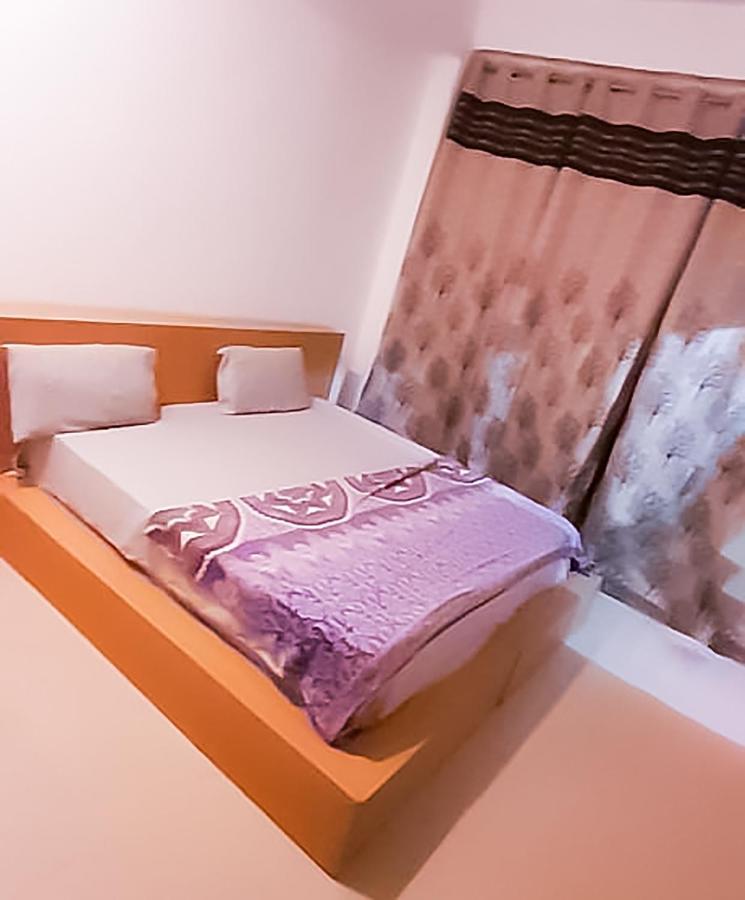 Roomshala 110 Hotel Mulaqaat - Shiv Nadar University Dadri Exteriér fotografie