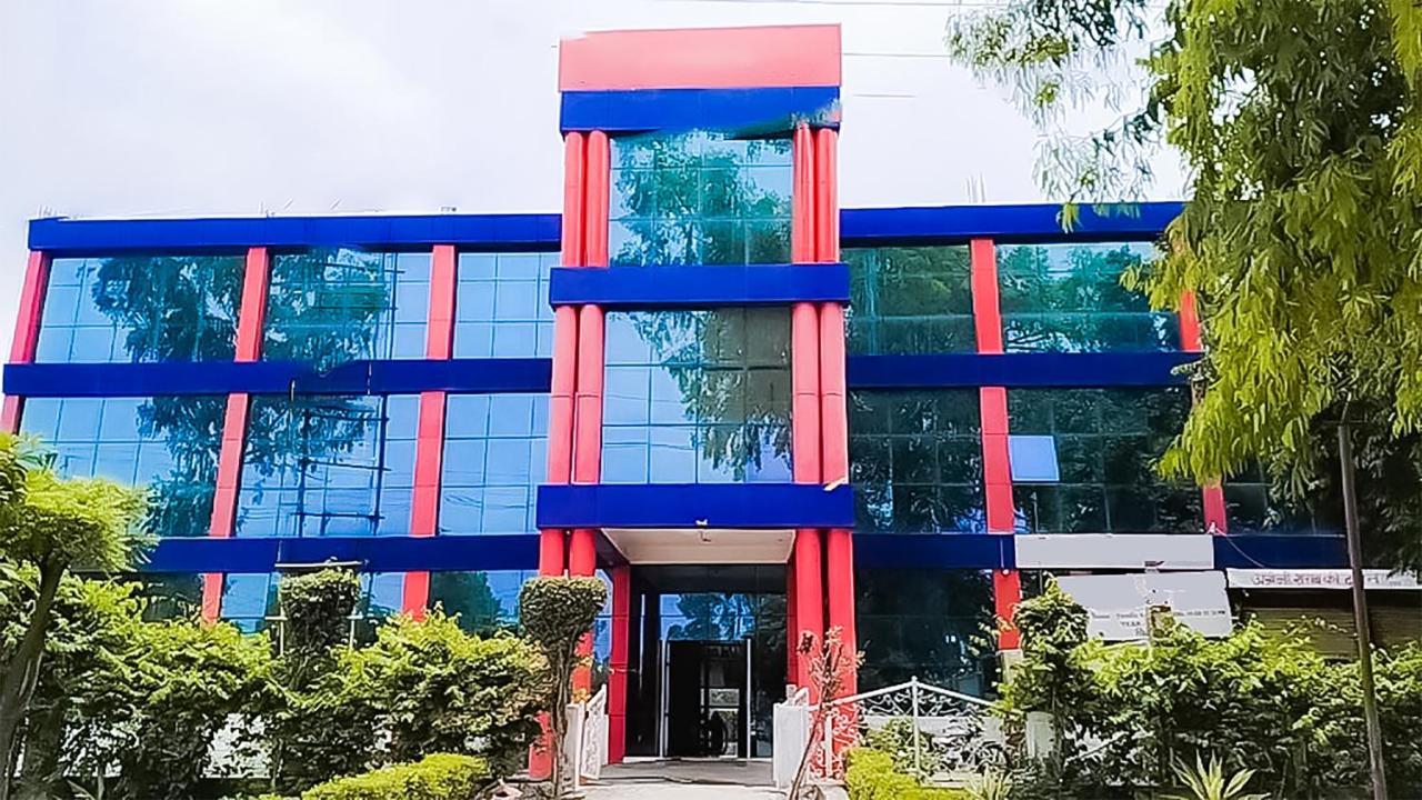 Roomshala 110 Hotel Mulaqaat - Shiv Nadar University Dadri Exteriér fotografie